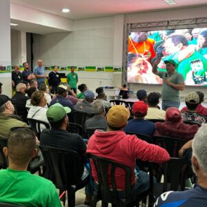 Reuniões com a população